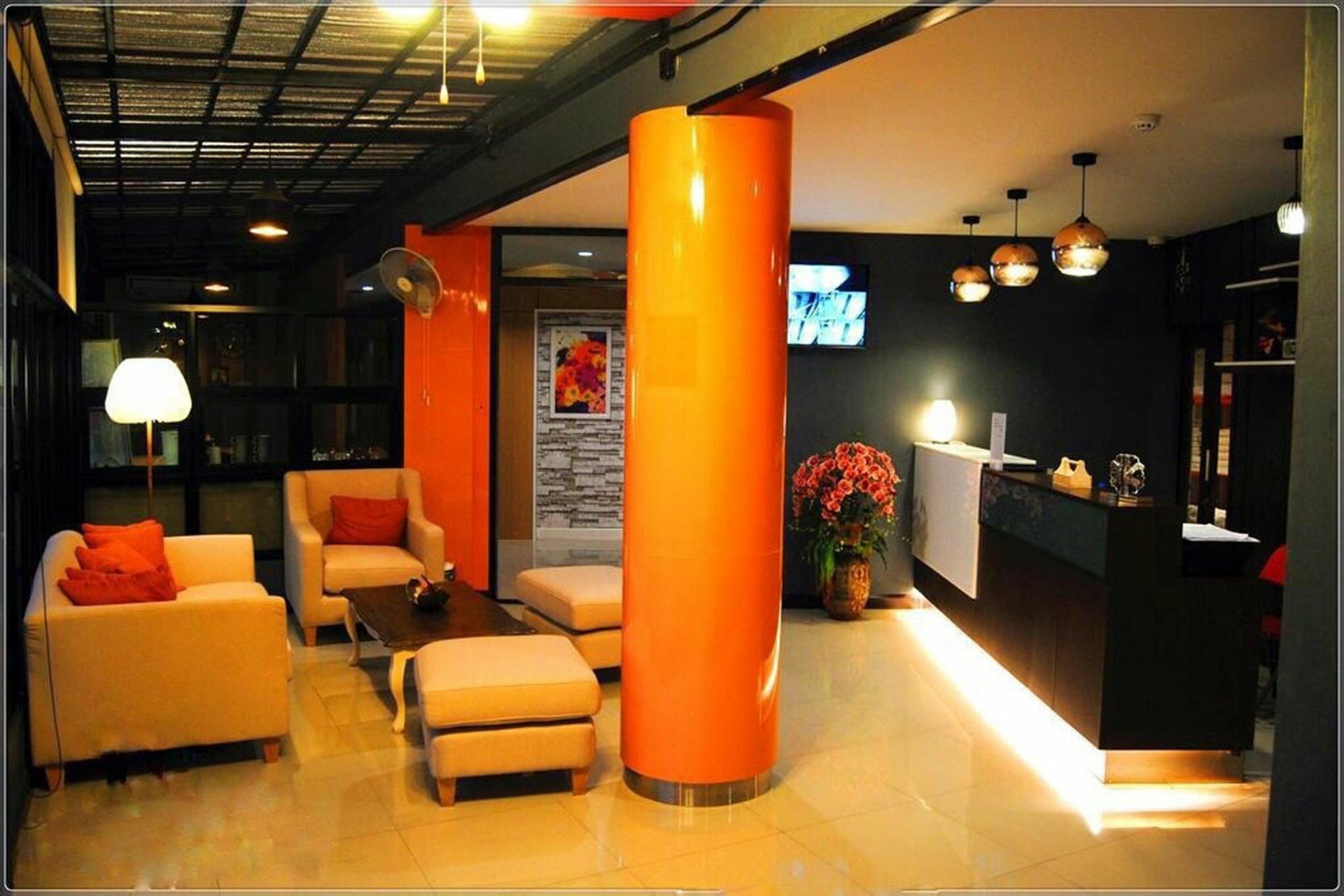 Uplus Uhome Residence Pattaya Extérieur photo