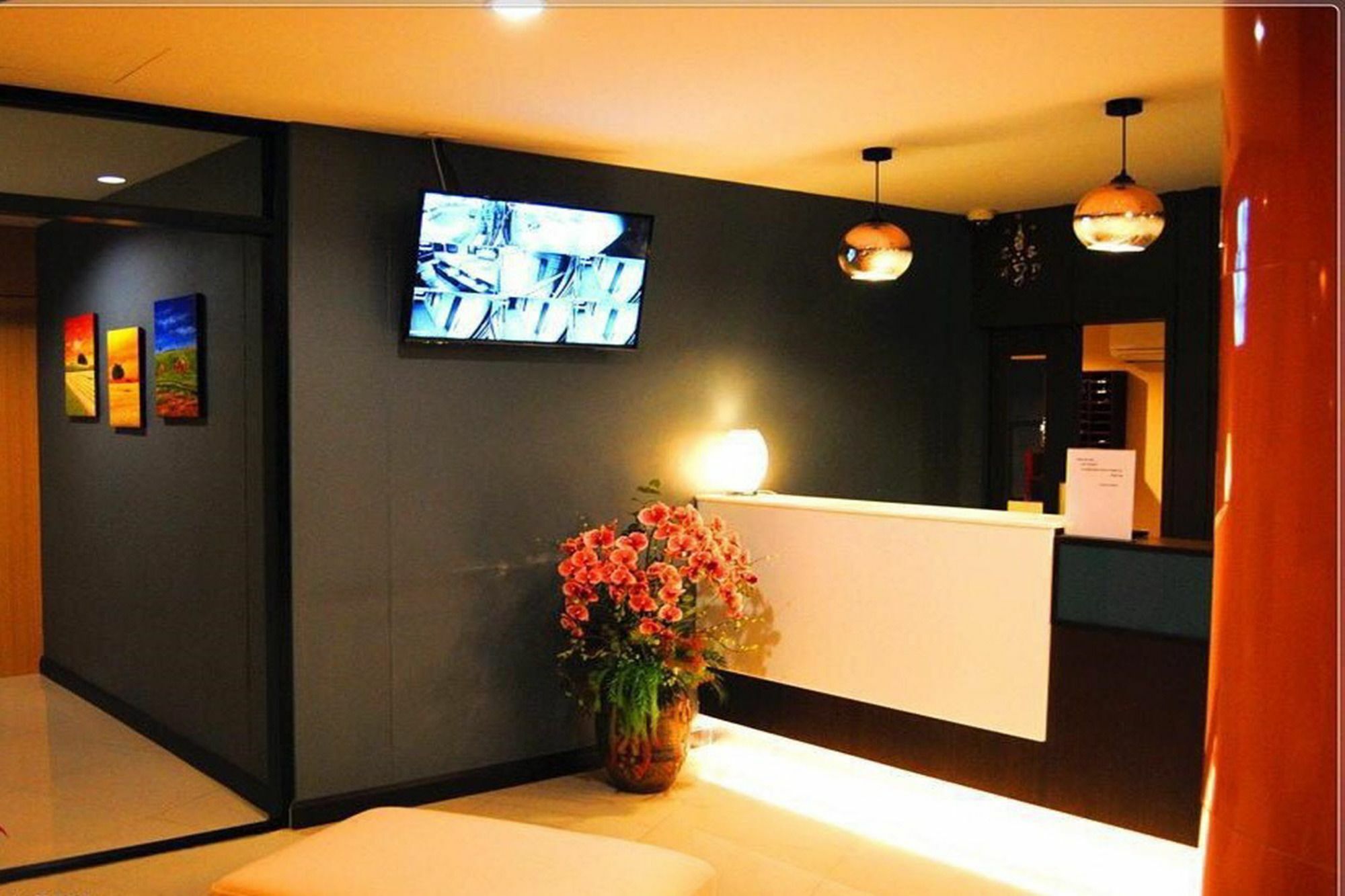 Uplus Uhome Residence Pattaya Extérieur photo