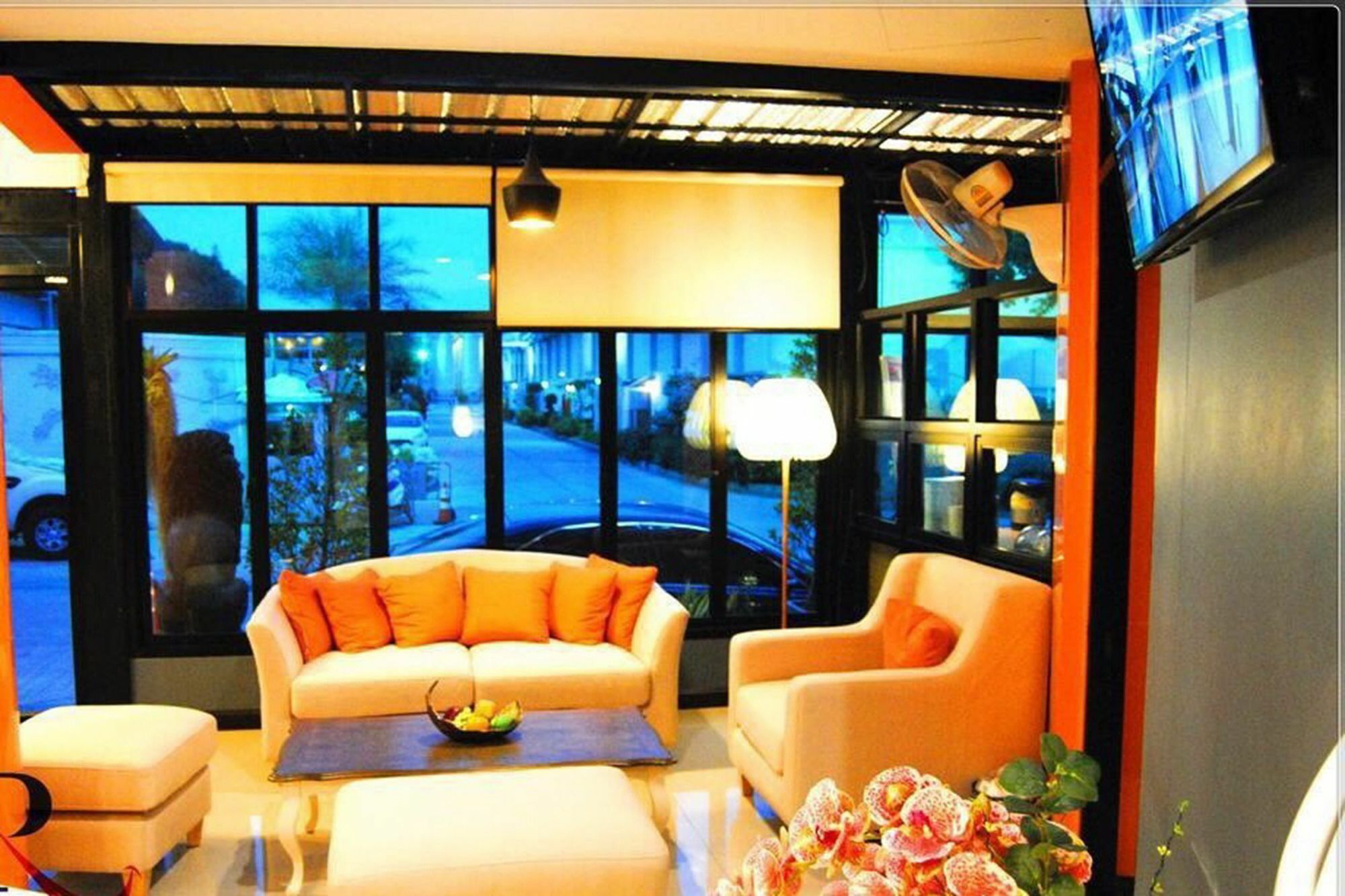 Uplus Uhome Residence Pattaya Extérieur photo